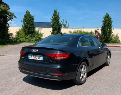 AUDI A4 BUSINESS LINE (8W2) 2.0 TDi 16V 122 cv