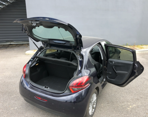 PEUGEOT 208 1.2VTI STYLE 82CV