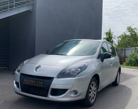 RENAULT Scenic III 1.9 dCi FAP 130 TOIT OUVRANT SEMI CUIR